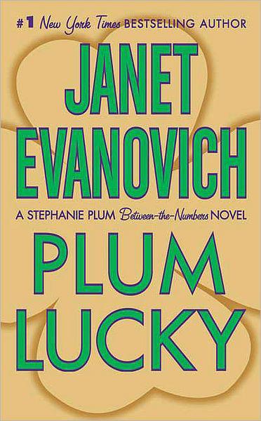 Plum Lucky: A Stephanie Plum Between the Numbers Novel