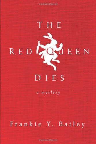 The Red Queen Dies: A Mystery (Detective Hannah McCabe)