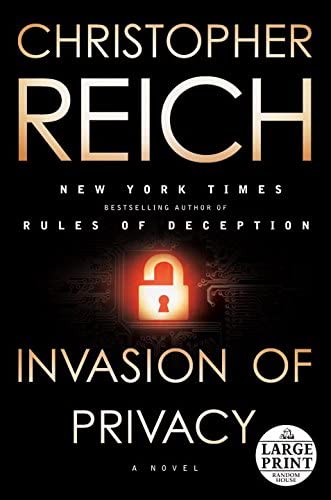 Invasion of Privacy: A Novel (Random House Large Print)