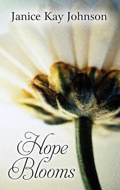 Hope Blooms (Thorndike Press Large Print Clean Reads)