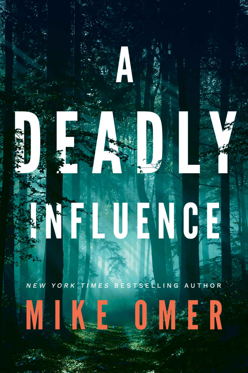 A Deadly Influence (Abby Mullen Thrillers, 1)