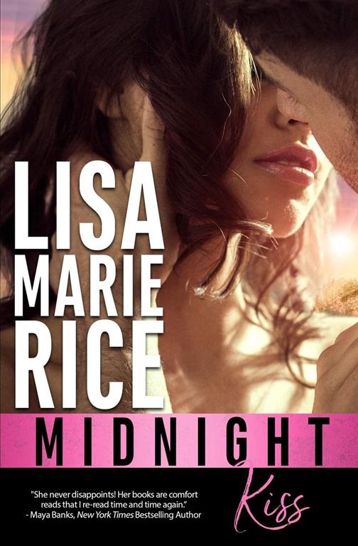 Midnight Kiss (Men of Midnight)