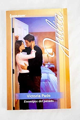 Enemigos del pasado (JULIA) (Spanish Edition)