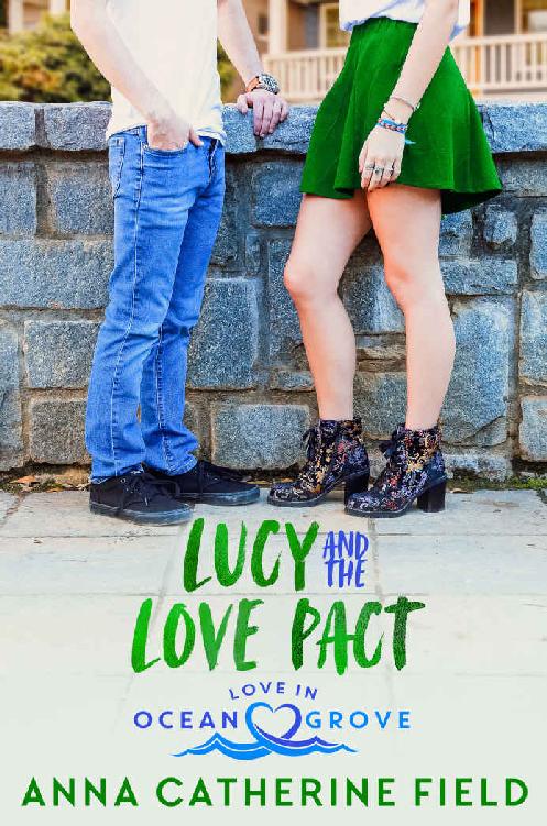 Lucy and The Love Pact: Young Adult Fake Romance (Love in Ocean Grove Book 2)